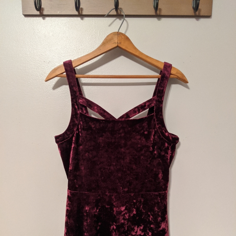 Bundle Sale - Forever 21 Sleeveless Velvet Dress - Picture 5 of 7